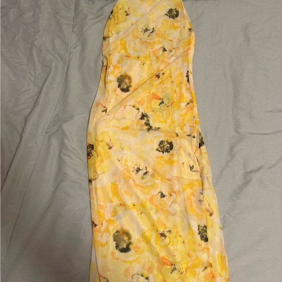 Zara Dresses & Skirts - Zara Asymmetrical Yellow Floral Dress